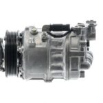 BMW G11-G30 B47-B48-B58 Klima Kompresörü OEM numarası 64525A58A56’dır. Bu parça araç klima sisteminin en önemli bileşenlerinden biridir ve soğutucu gazı sıkıştırarak sistemde dolaşmasını sağlar. Konumu motor bölmesinde